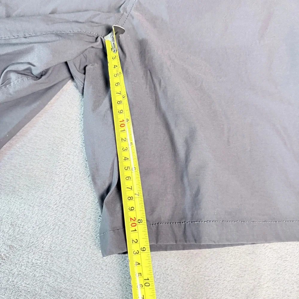 The North Face Mens SZ 38 Regular Dark Gray Flat Front Outdoor Hiking Shorts